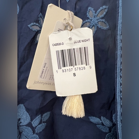 NWT Johnny Was Manila Eyelet Kimono Signature Floral Embroidery Blue Night Small - Picture 7 of 7
